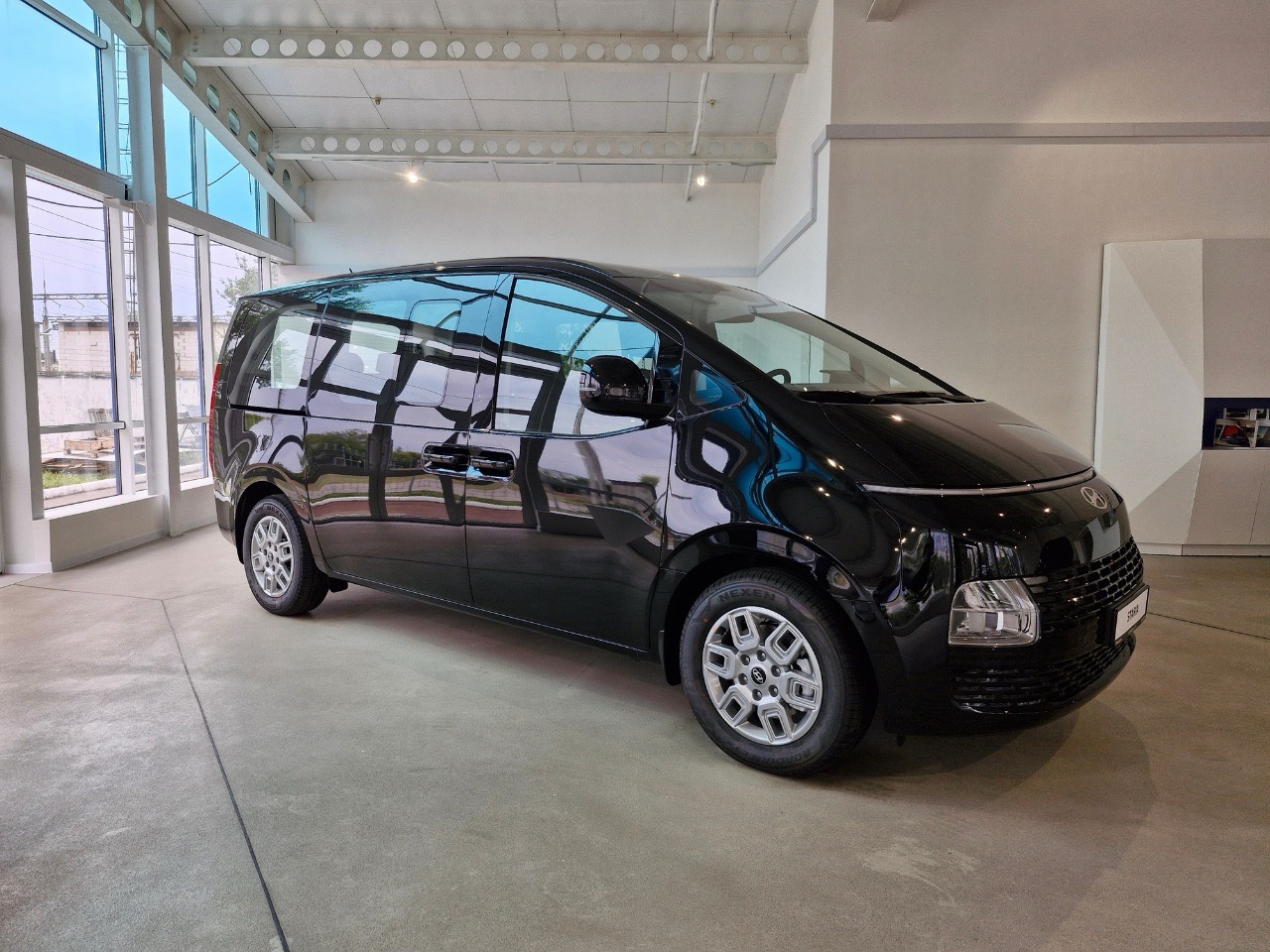 ➤Автосалон Hyundai на Городоцькій, 306 | Арія Моторс | Автосалон Хюндай Львів: модельний ряд, ціни, купити |Нові автомобілі Hyundai у Львові - фото 6