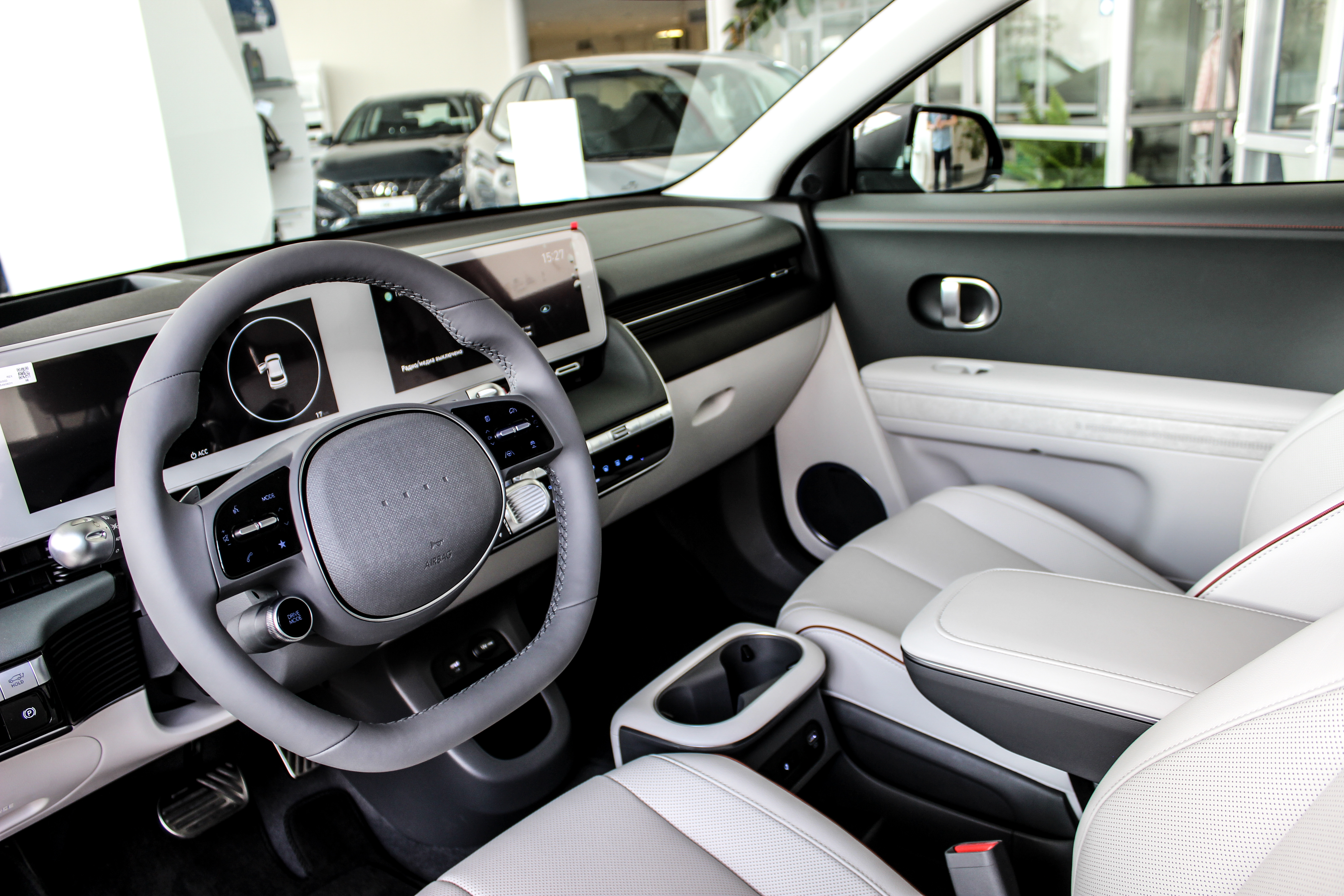 ➤Автосалон Hyundai на Городоцькій, 306 | Арія Моторс | Автосалон Хюндай Львів: модельний ряд, ціни, купити |Нові автомобілі Hyundai у Львові - фото 9